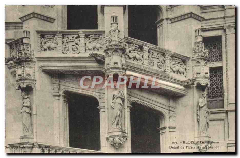 CPA Chateau de Blois Detail de L'Escalier d'Honneur