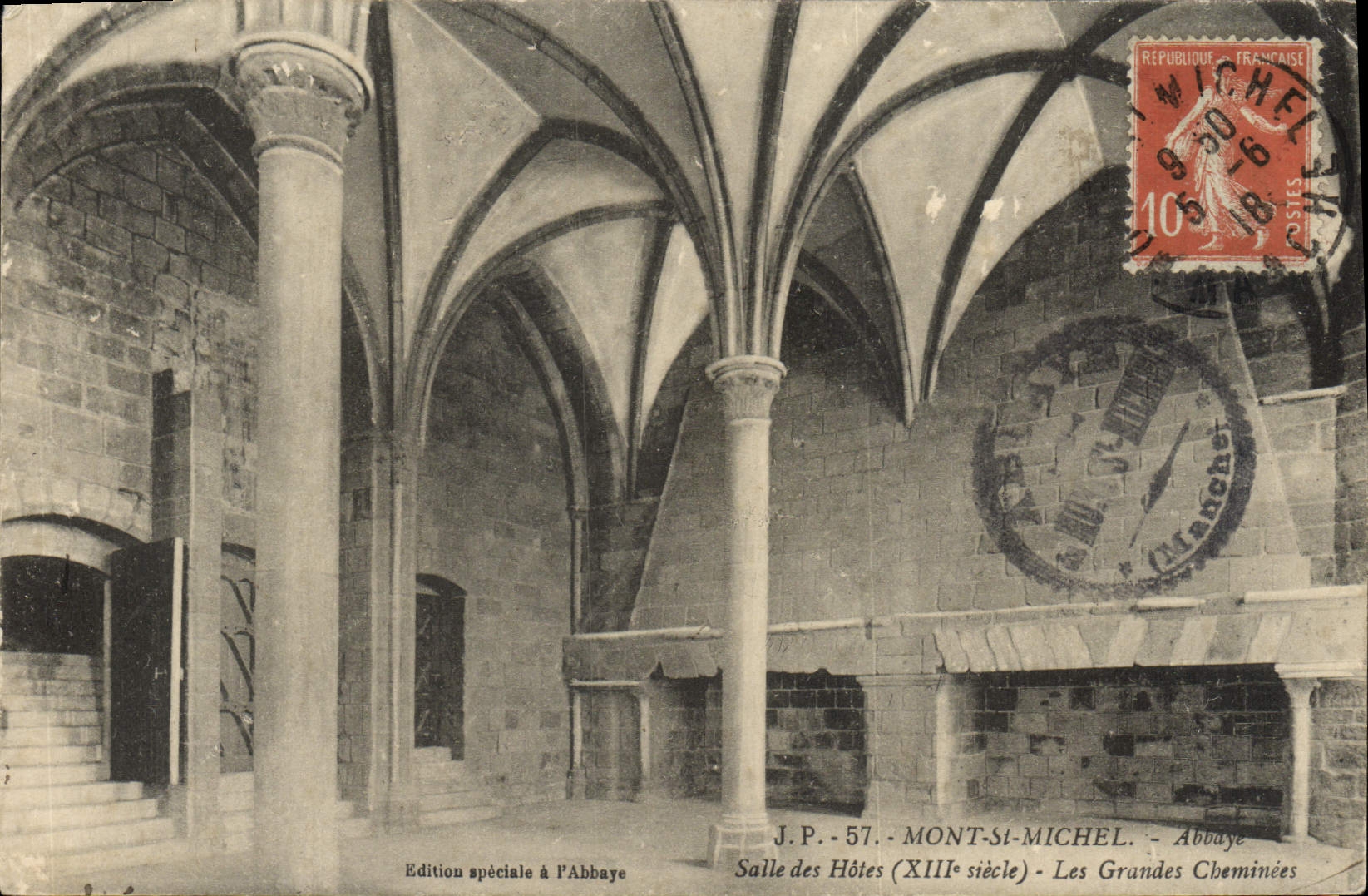 Mont-Saint-Michel — Salle des Hôtes (XIIIe siècle) — J.P. 57 — Edition spéciale à l'Abbaye