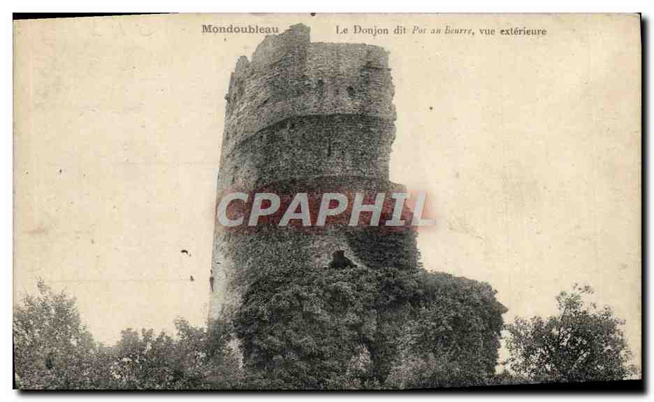 Mondoubleau — Le Donjon dit Por-an-Beurre, vue extérieure