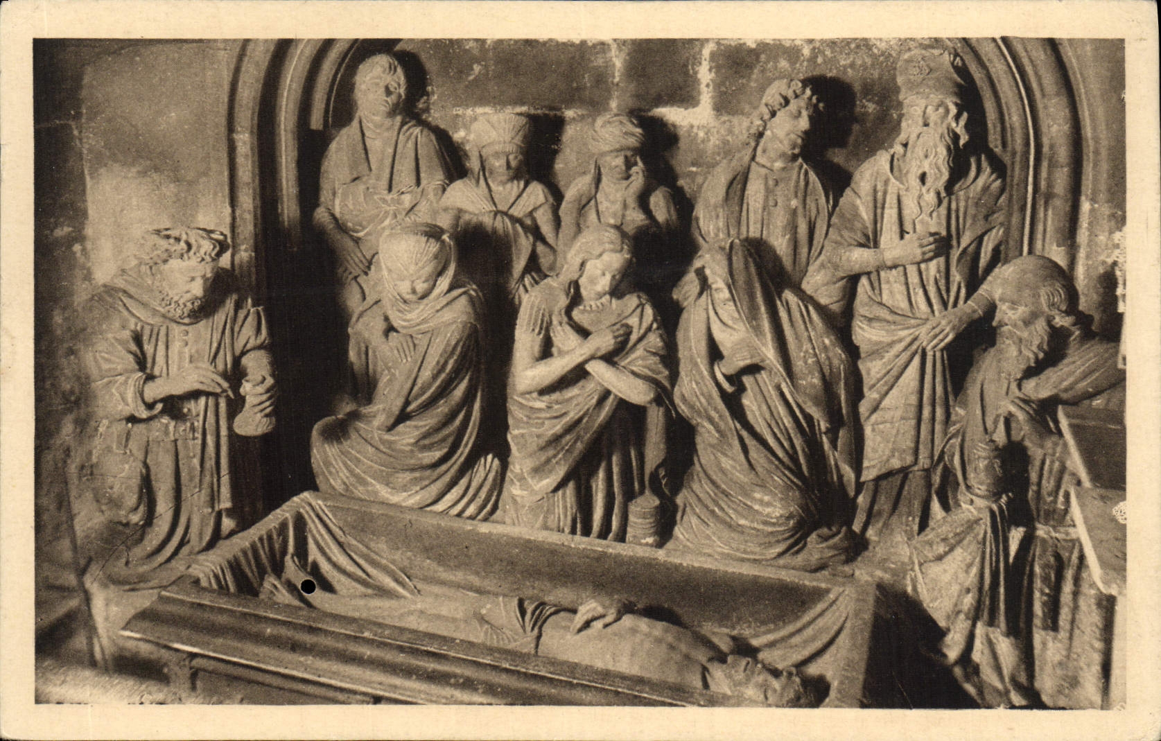 CPA Chaumont Eglise St Jean Baptiste Le Sepulcre 