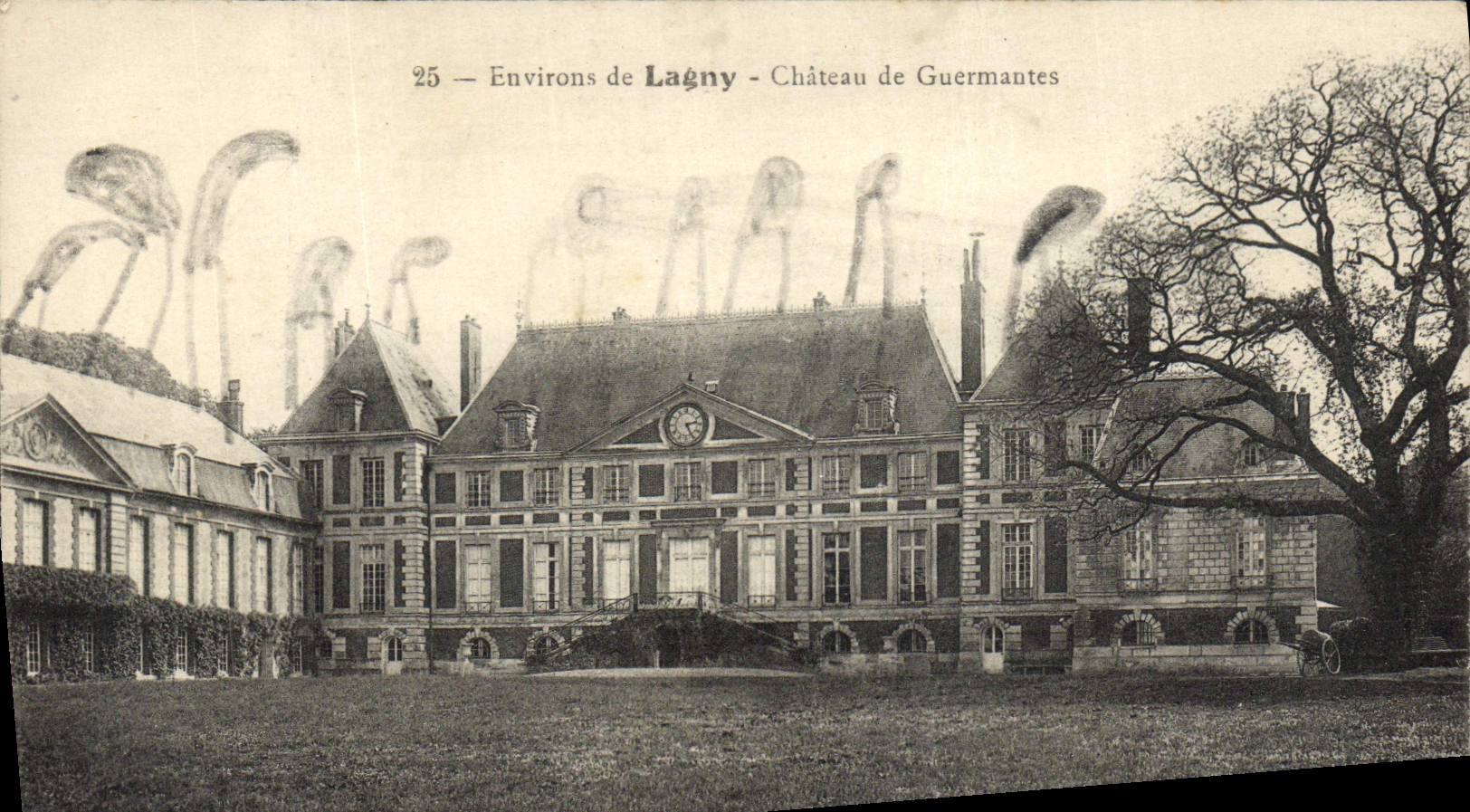 CPA Environs de Lagny Chateau de Guermantes