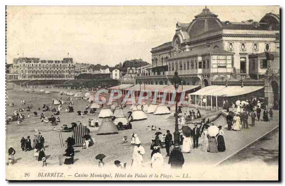 CPA Biarritz Casino Municipal Hotel du Palais et la Plage