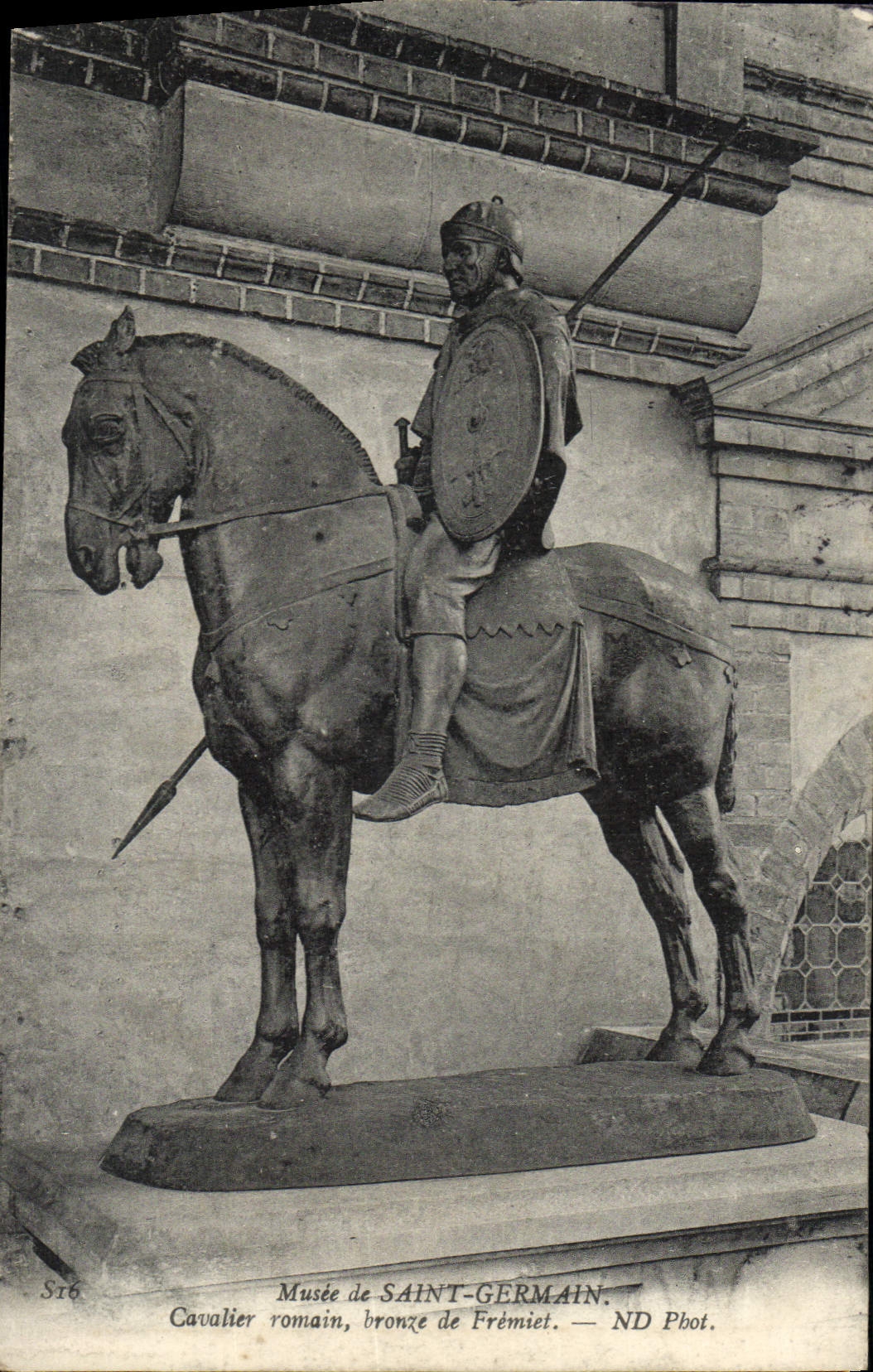Cavalier romain — bronze de Frémiet — Musée de Saint-Germain