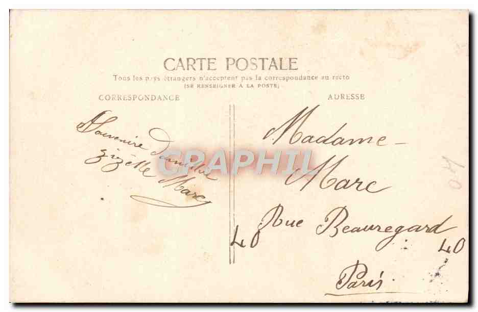 Femme avec bouquet de marguerites — Studio Sterbing, Paris — n° 204 — Back
