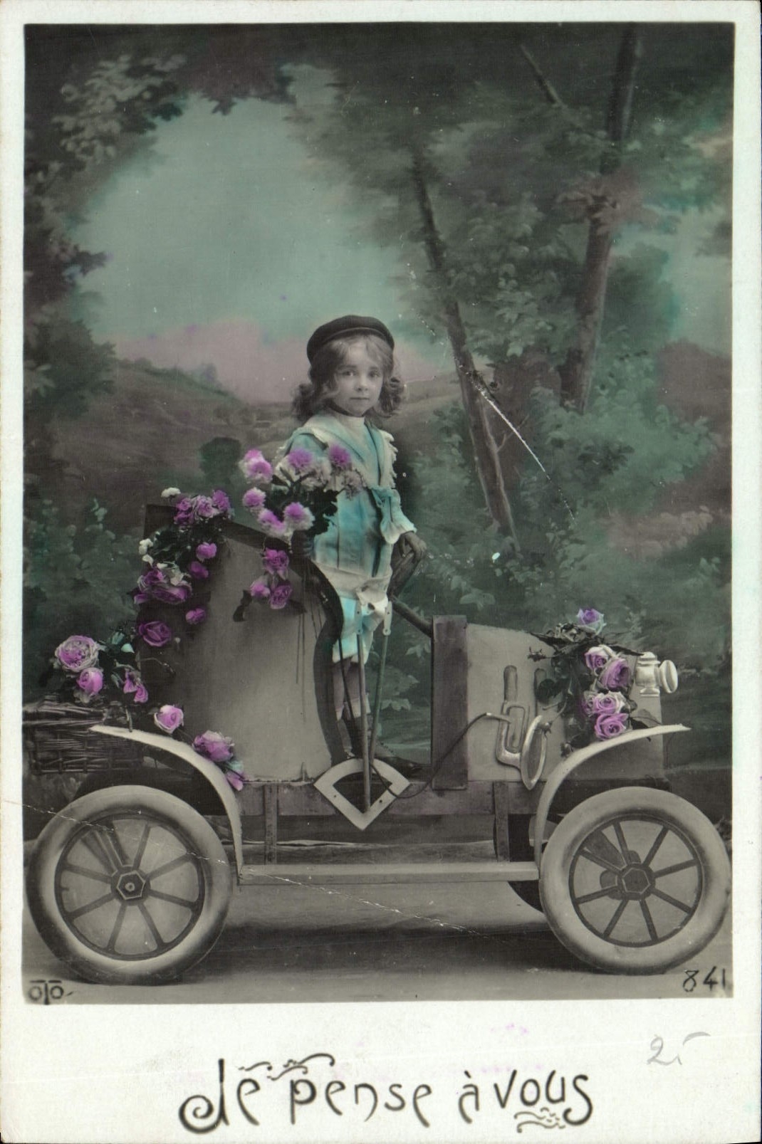 CPA Fantaisie Enfant Automobile 