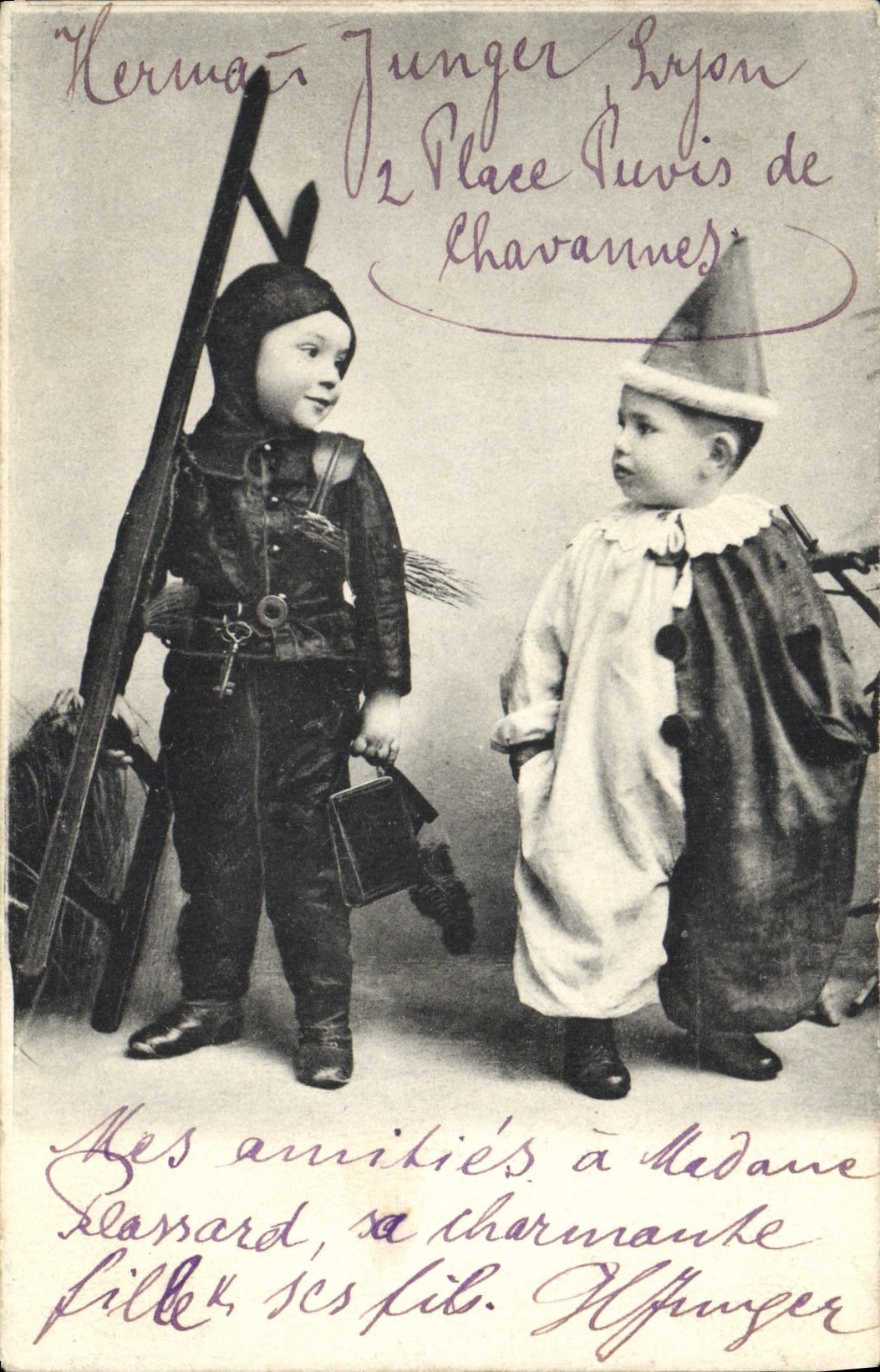 CPA Fantaisie Enfants Ramoneur Clown 