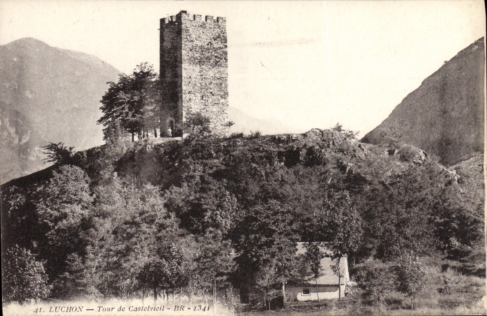 Luchon — Tour de Castelvieil — éditeur Bloé Frères, Bordeaux