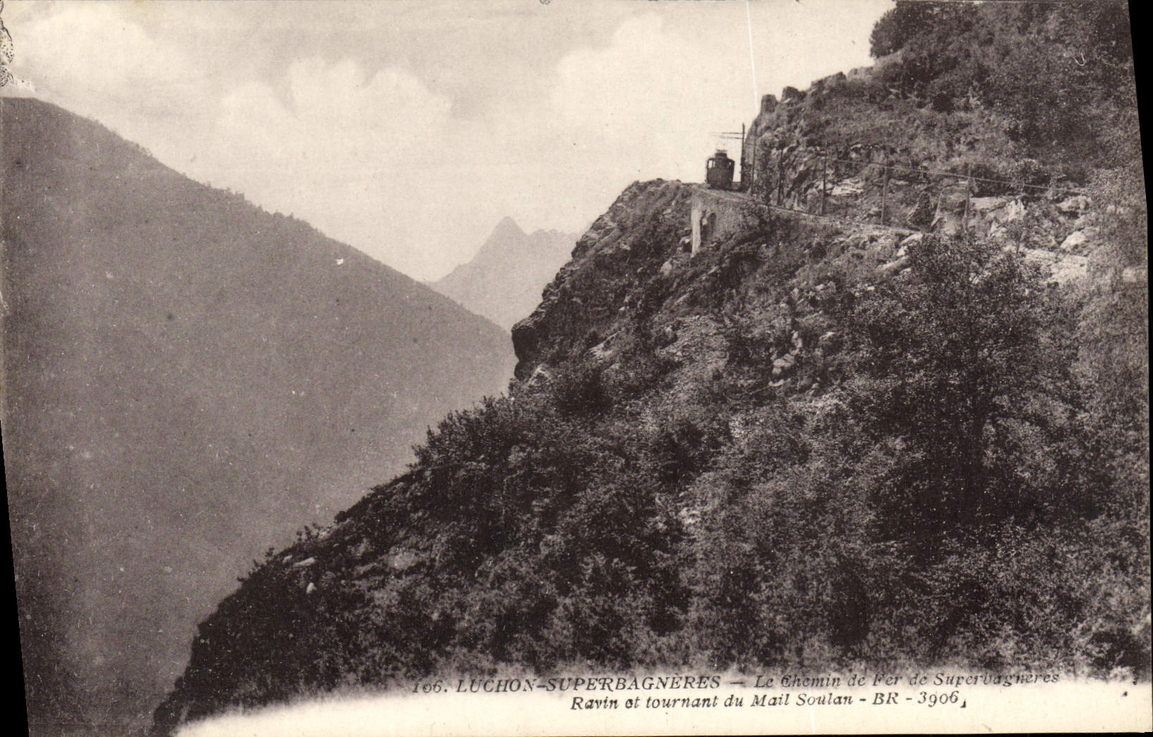 CPA Luchon Super Bagneres Le chemin de fer de Superbagneres Train