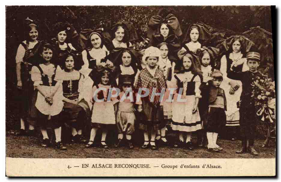 CPA En Alsace Reconquise Groupe D'Enfants D'Alsace Folklore 