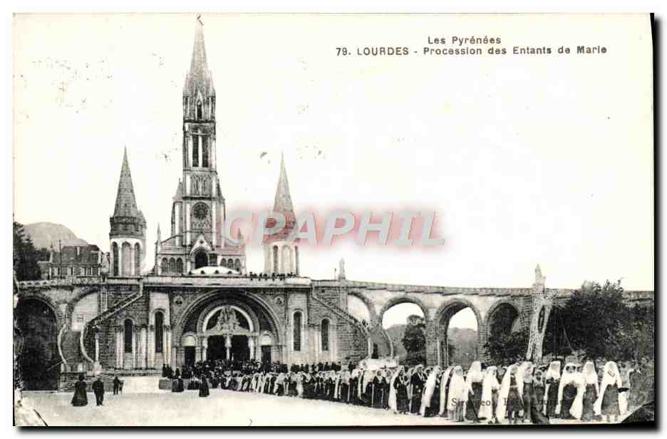 CPA Lourdes Procession Des Entants De Marle