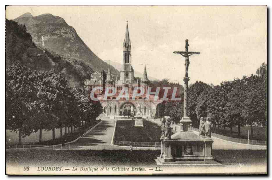 CPA Lourdes La Basilique Et Le Calvaire Breton