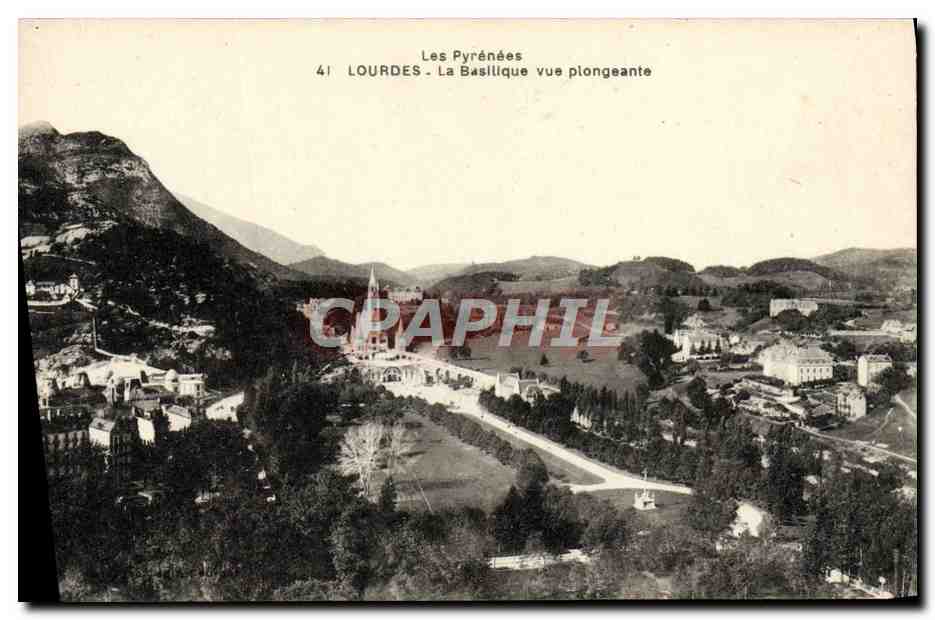 CPA Lourdes La Basilique Vue Plongeante