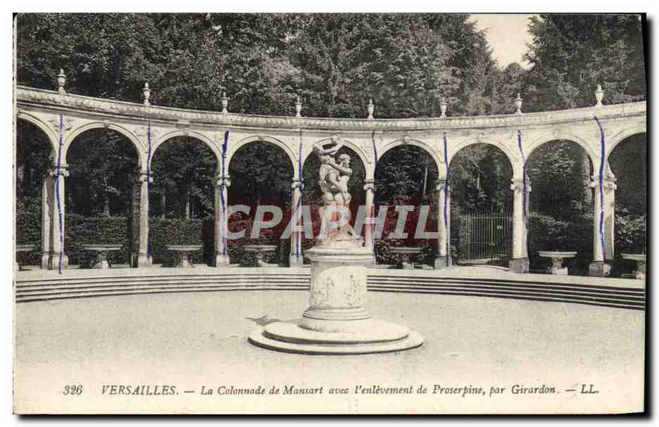 CPA Versailles La Colonnade De Mansart Avec l'enlevement de Proserpine par Girardon