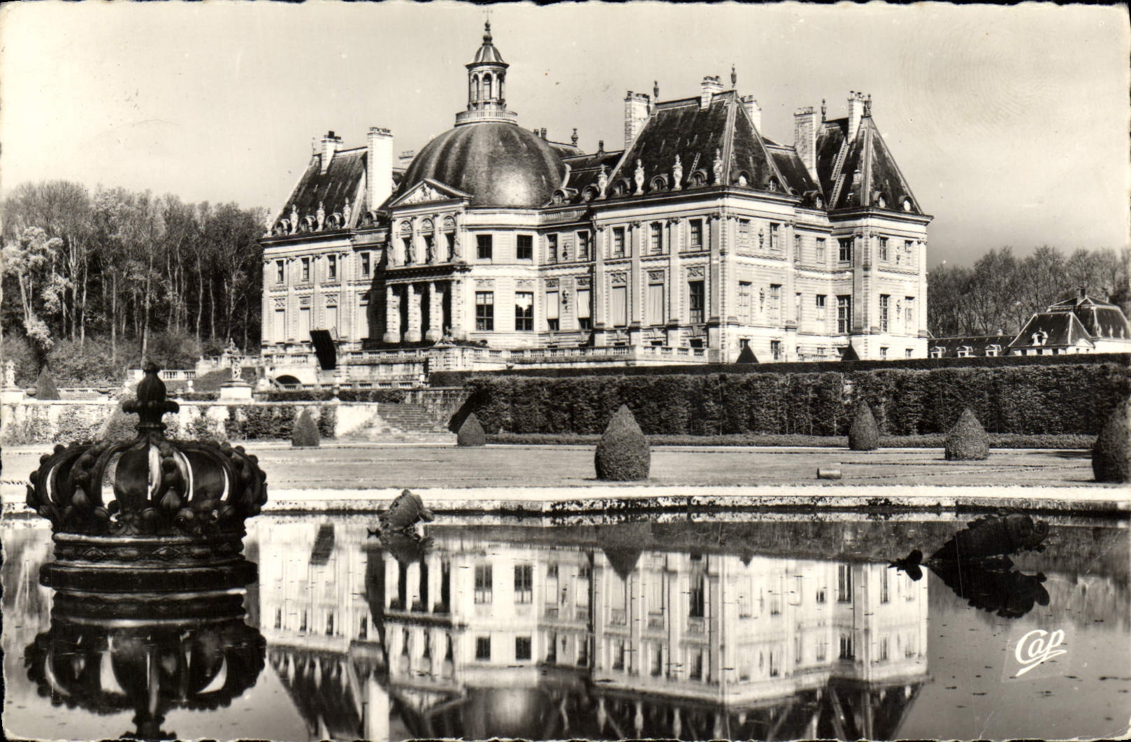 Château de Vaux-le-Vicomte — Reflet dans le Bassin — Cap