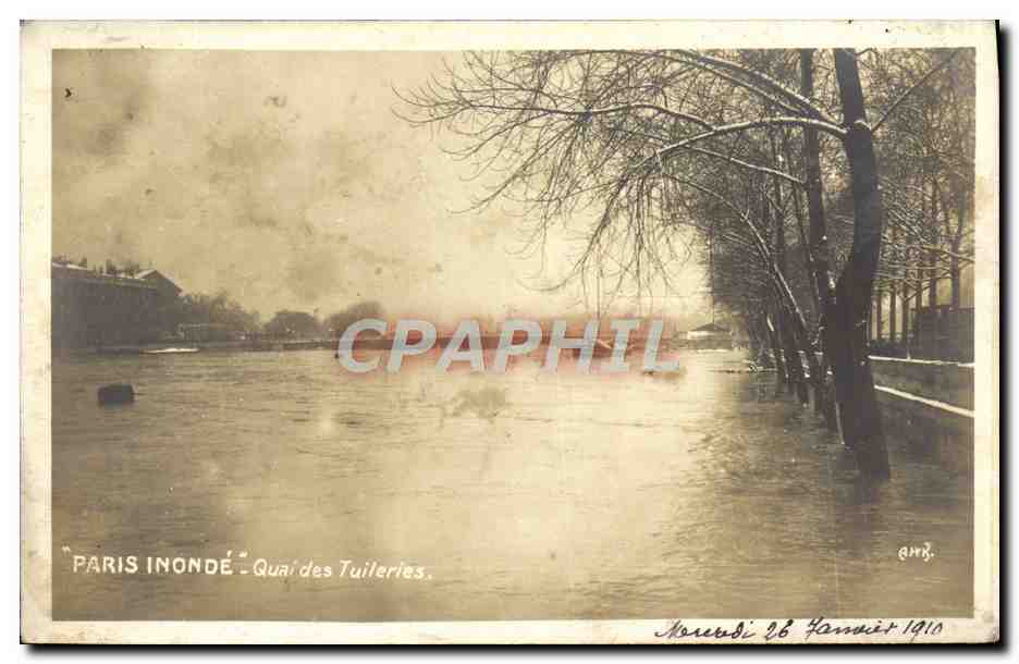 CPA Paris Inonde Quai des Tuileries Inondations
