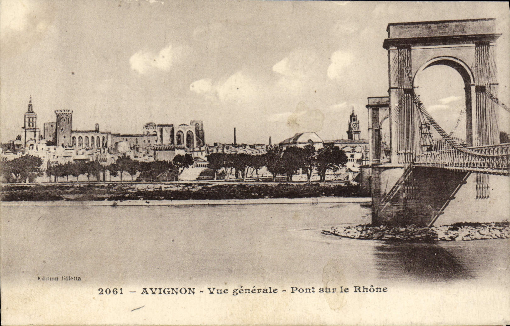 CPA Avignon Vue Generale Pont sur le Rhone