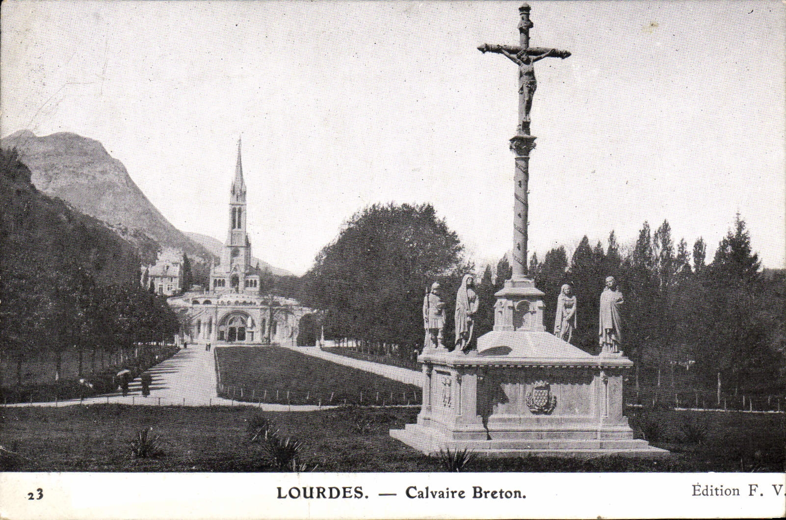 CPA Lourdes Calvaire Breton