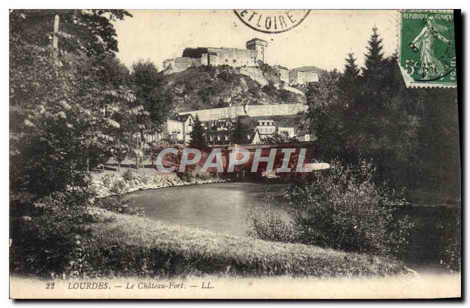 CPA Lourdes Le Chateau Fort