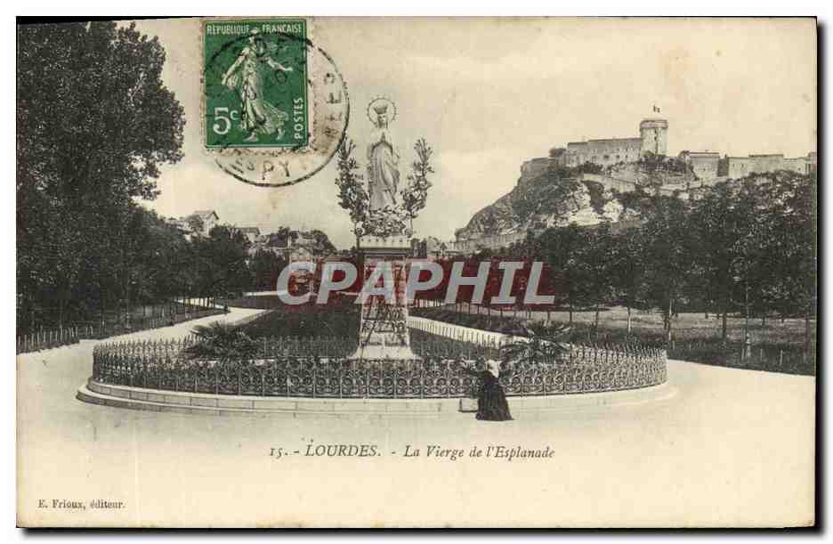 CPA Lourdes La Vierge de l'Esplanade