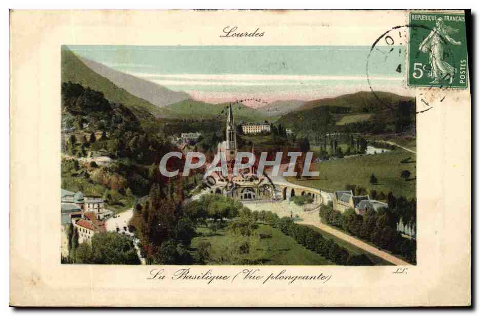 CPA Lourdes La Basilique Vue Plongeante