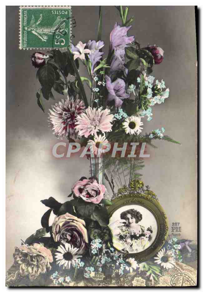 CPA Fantaisie Femme Fleurs