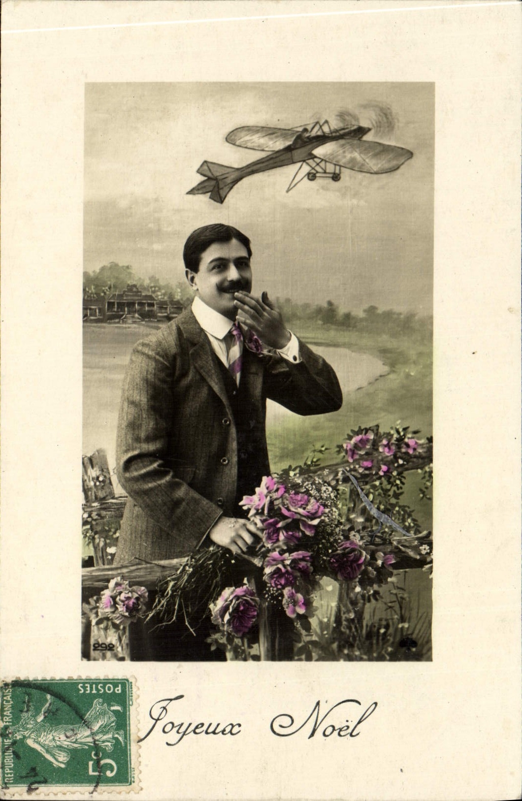 CPA Fantaisie Homme Avion Noel