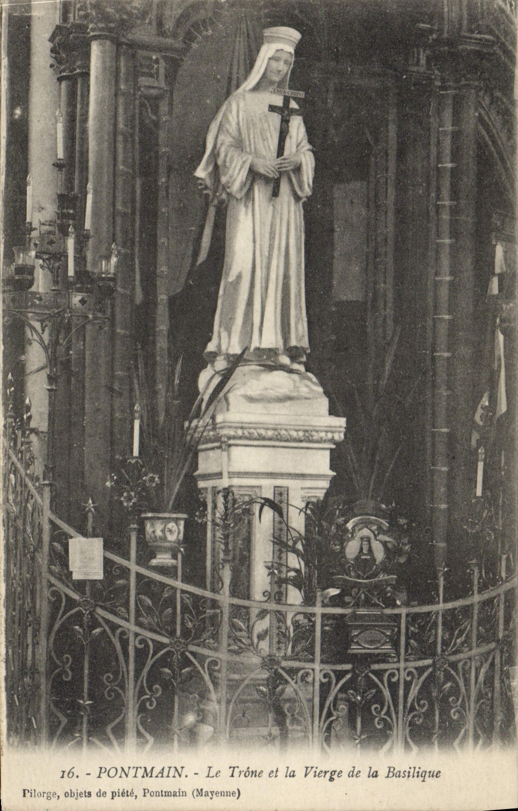 CPA Pontmain Le trone et la vierge de la basilique