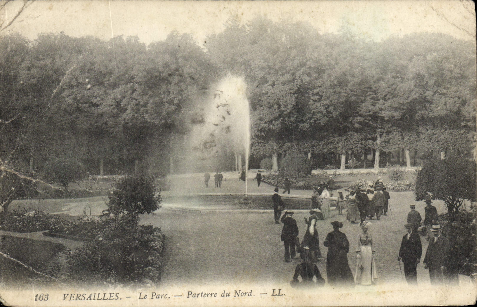 CPA Versailles Le Parc Parterre du Nord