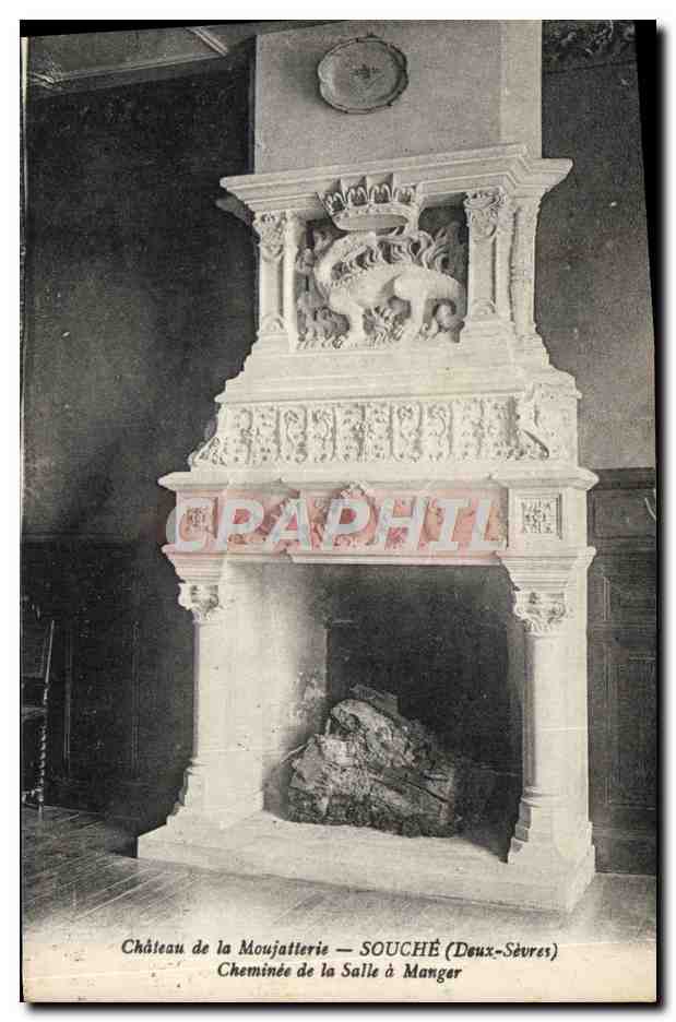 Château de la Moujatterie — SOUCHE (Deux-Sèvres) — Cheminée de la Salle à Manger