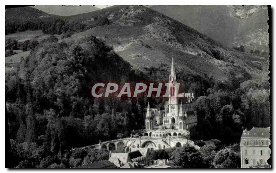 CPA Lourdes La Basilique Vue Plongeante