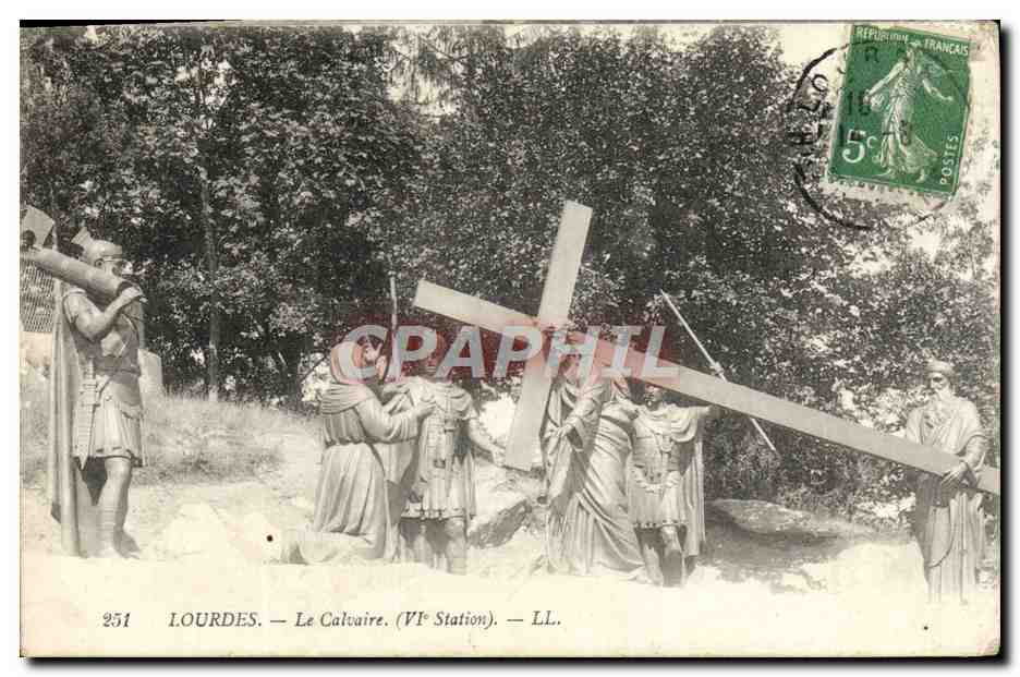 CPA Lourdes Le Calvaire 6eme station