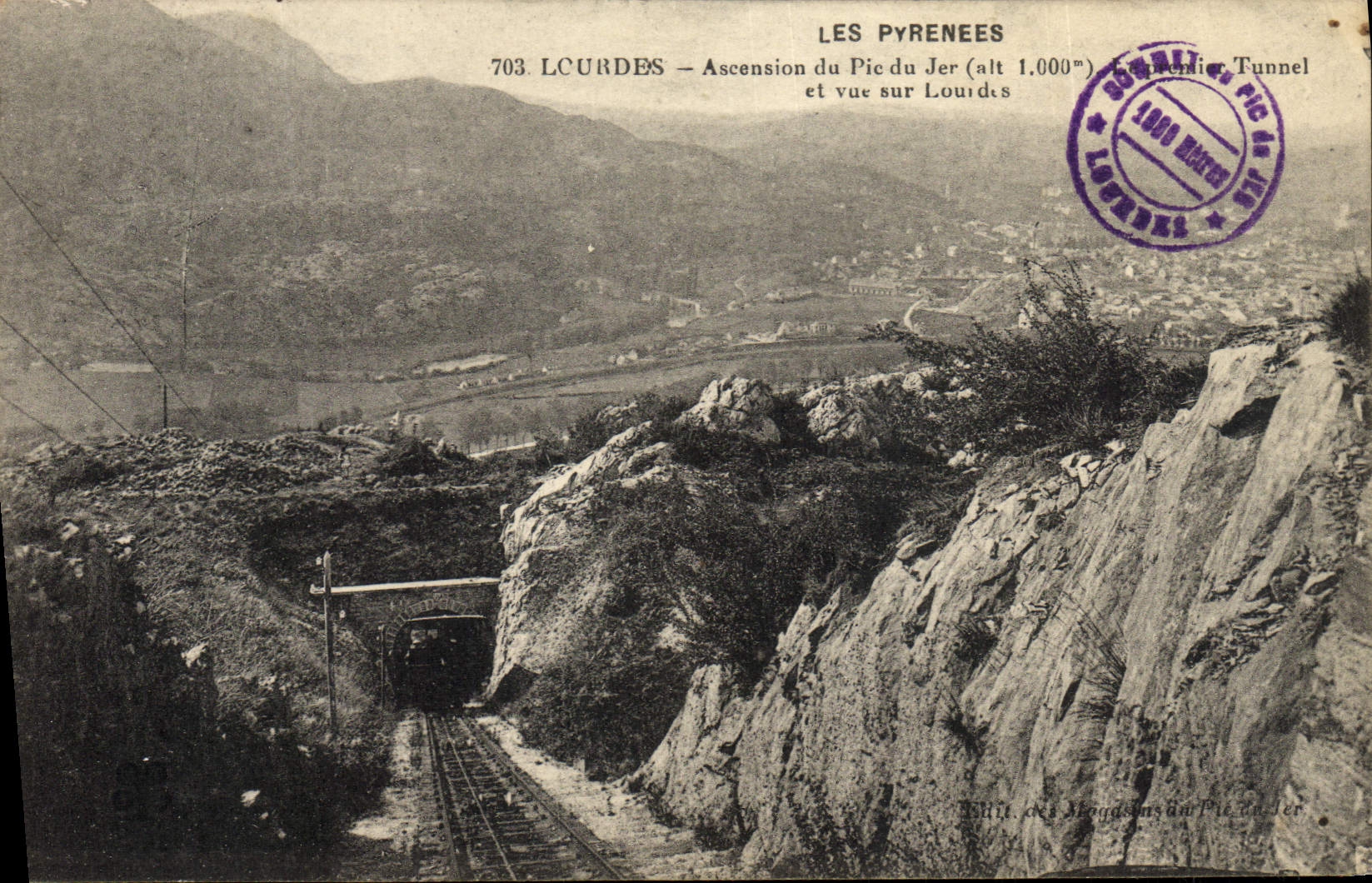 CPA Lourdes Ascension du Pic du Jer Tunnel et vue sur Lourdes