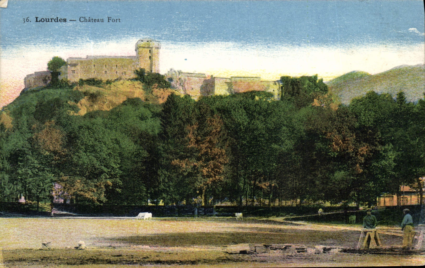 Lourdes — Château Fort — Éditeur : Palais du Rosaire