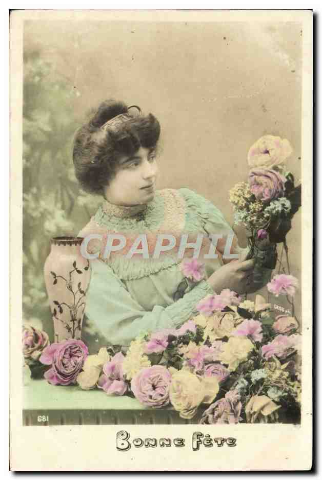 Femme avec bouquet de roses — Bonne Fête — DENS & CIE, n° 681