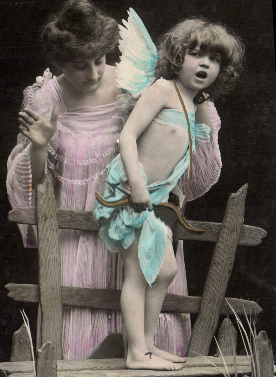 CPA Fantaisie Femme ange 