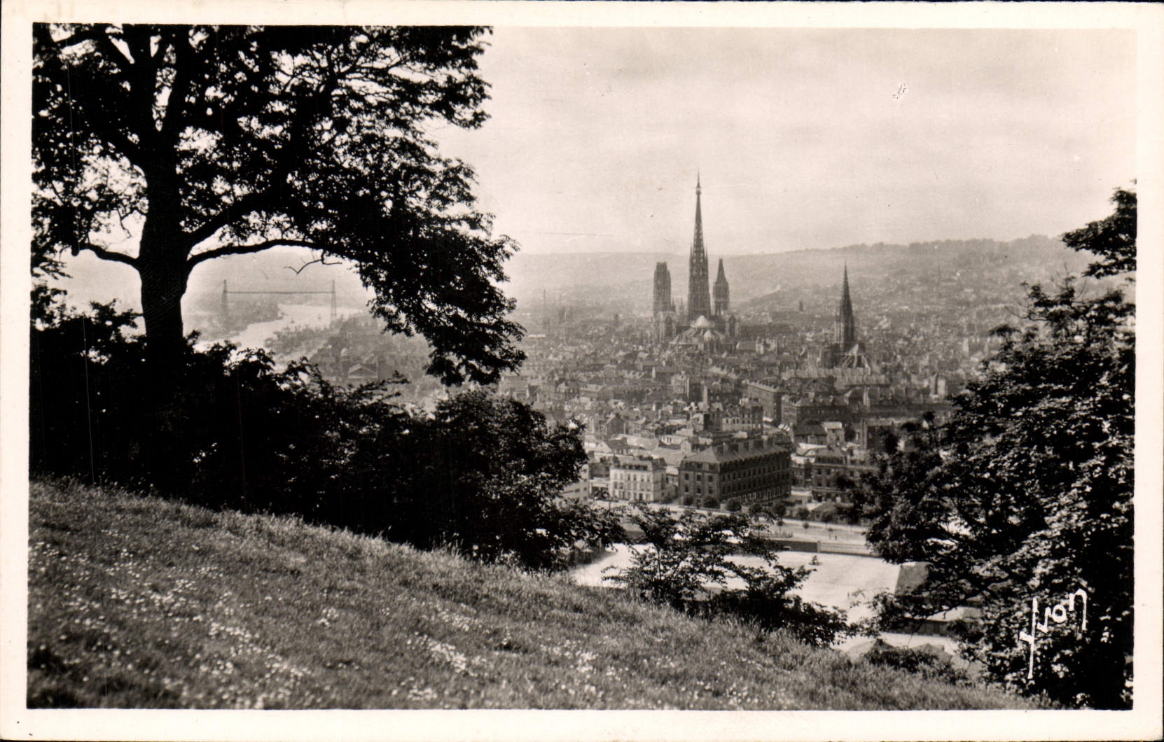 CPA Rouen Vue Generale Prise de la Cote Ste Catherine