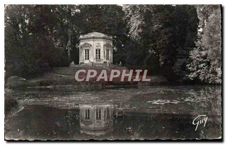 CPM Versailles Et Ses Merveilles Jardins du petit Trianon Le pavillon de musique