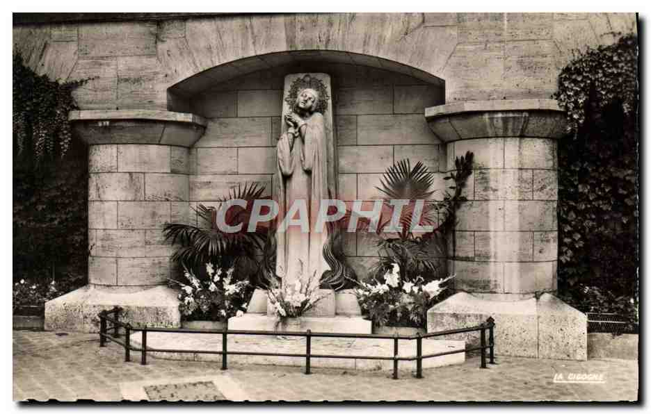 CPM Rouen Statue de Jeanne D'Arc 