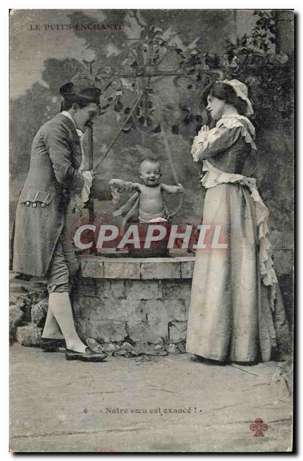 CPA Le puits enchante Femme Enfant Bebe