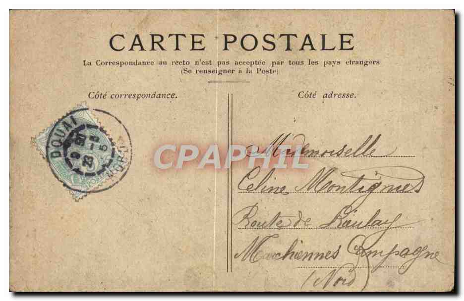 CPA Chantilly L'Entree du Chateau — Reverso