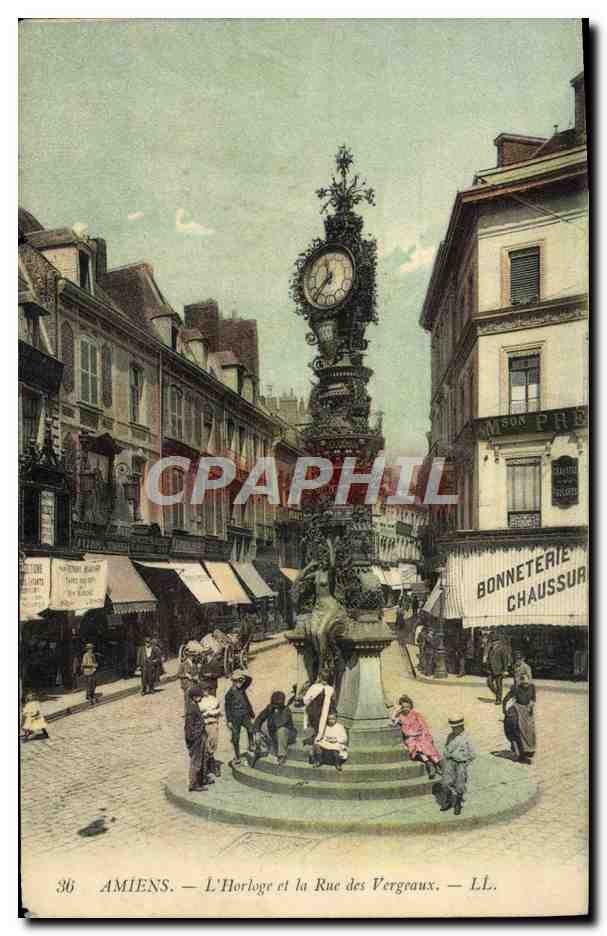 CPA Amiens L'Horloge Et La Rue Des Vergeaux Enfants
