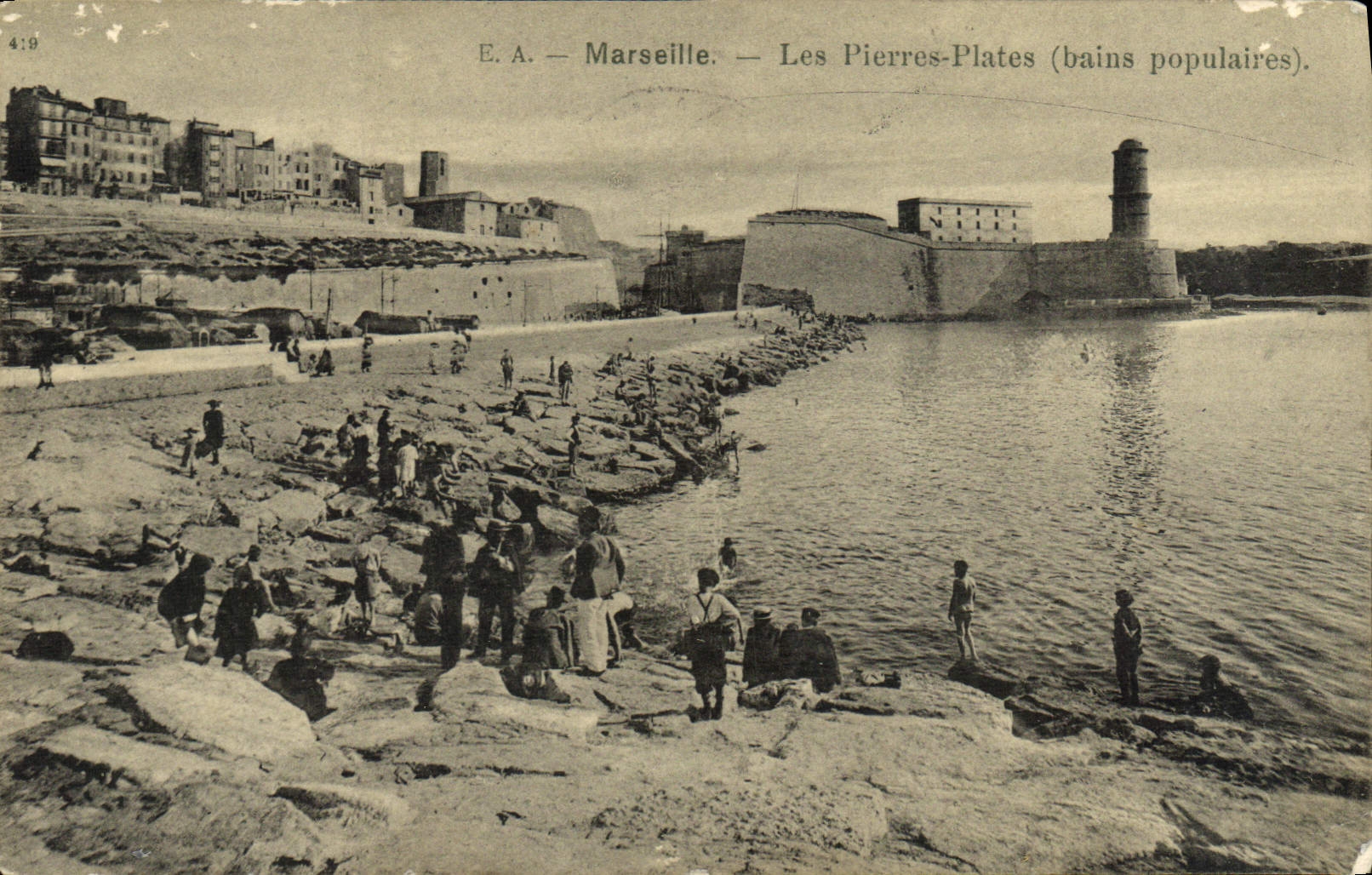 CPA Marseille Les Pierres Plates Bains populaires 