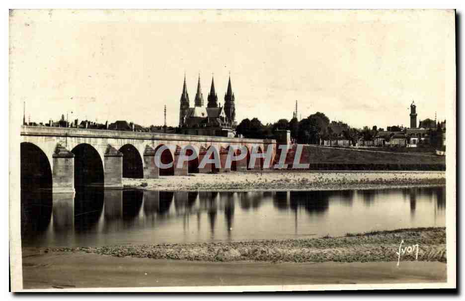CPA Moulins Le Pont Regemortes et l'Allier