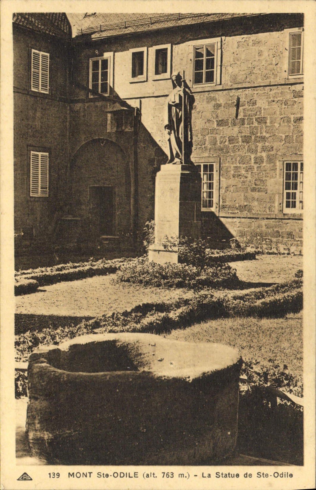 Mont Ste-Odile (alt. 763 m.) — La Statue de Ste-Odile — Éditeur ZAR, n° 139