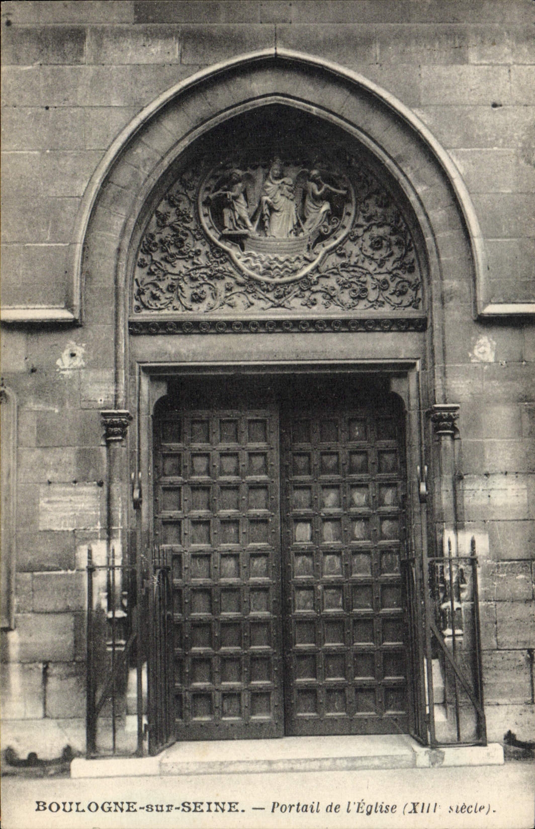 CPA Boulogne Sur Seine Portail De L'Eglise