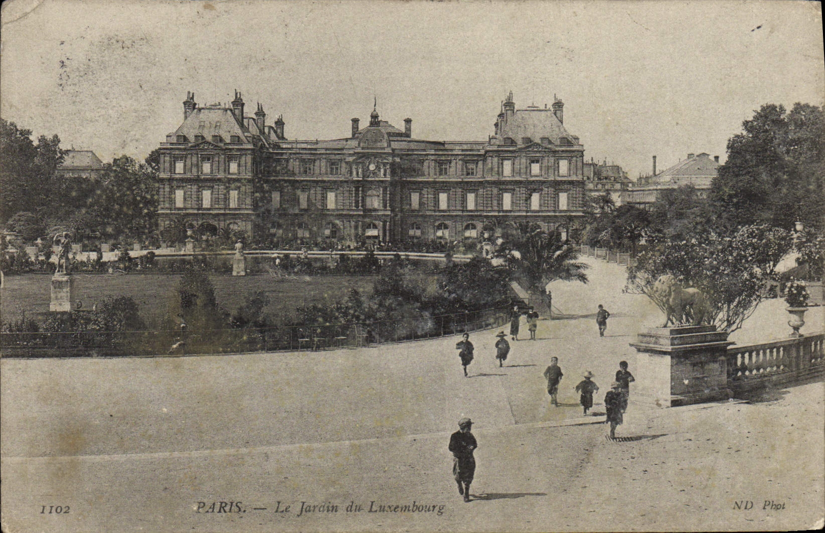 CPA Paris Le Jardin du Luxembourg