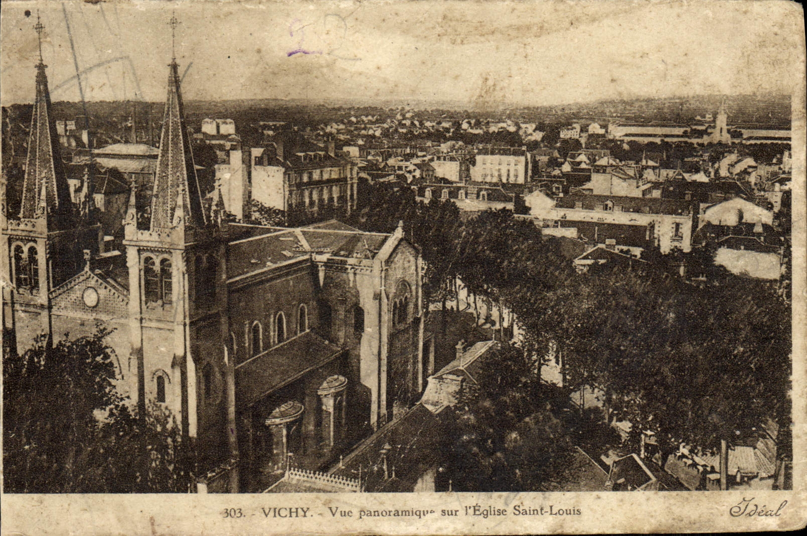 Vichy - Vue panoramique sur l'Église Saint-Louis — Éditeur Idéal, n° 303