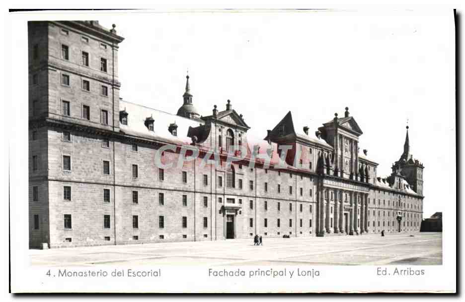 CPA Monasterio del Escorial Fachada principal y Lonja
