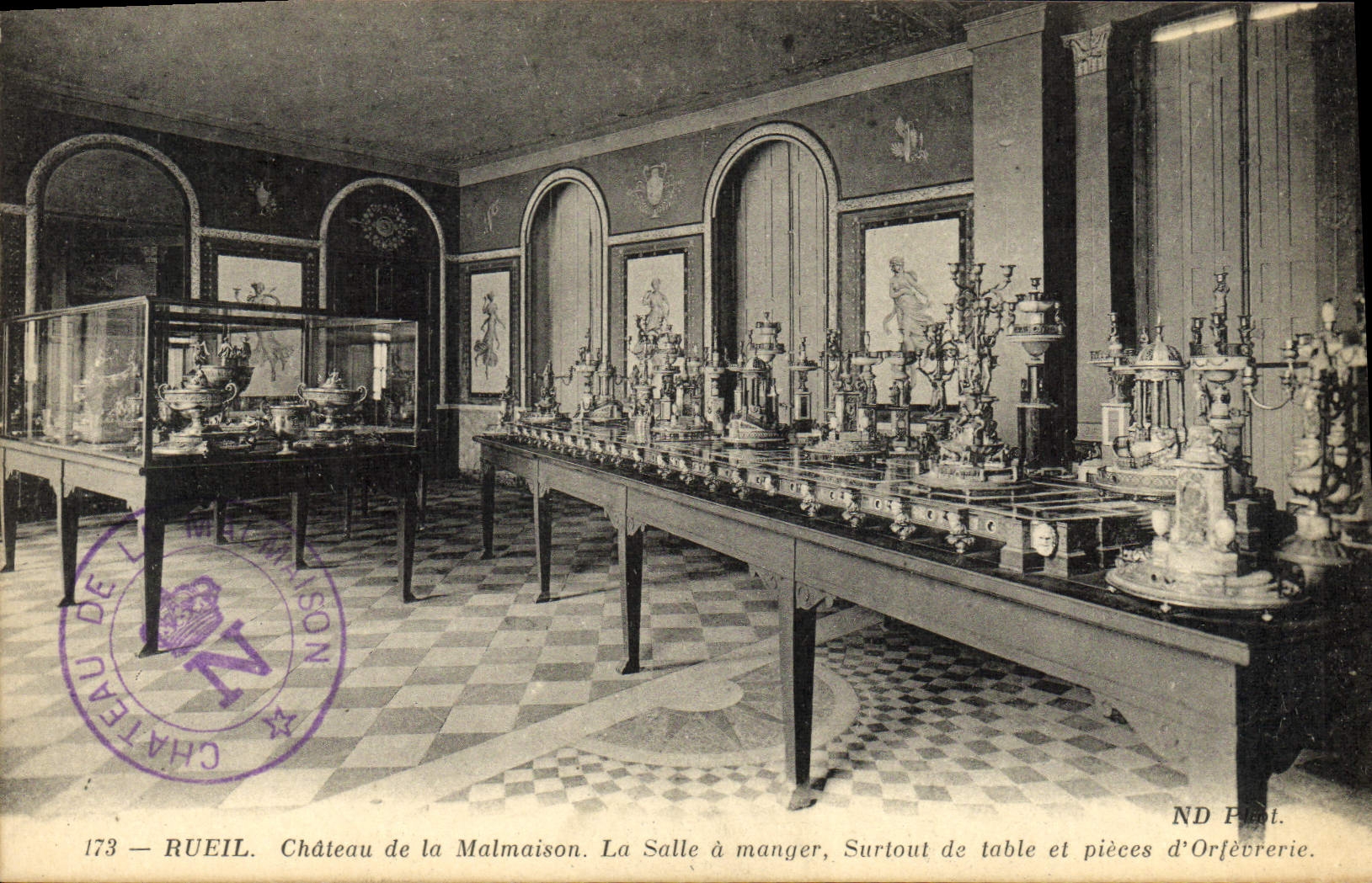 CPA Rueil Chateau de la Malmaison La Salle a manger Surtout de table et pieces d'orfevrerie