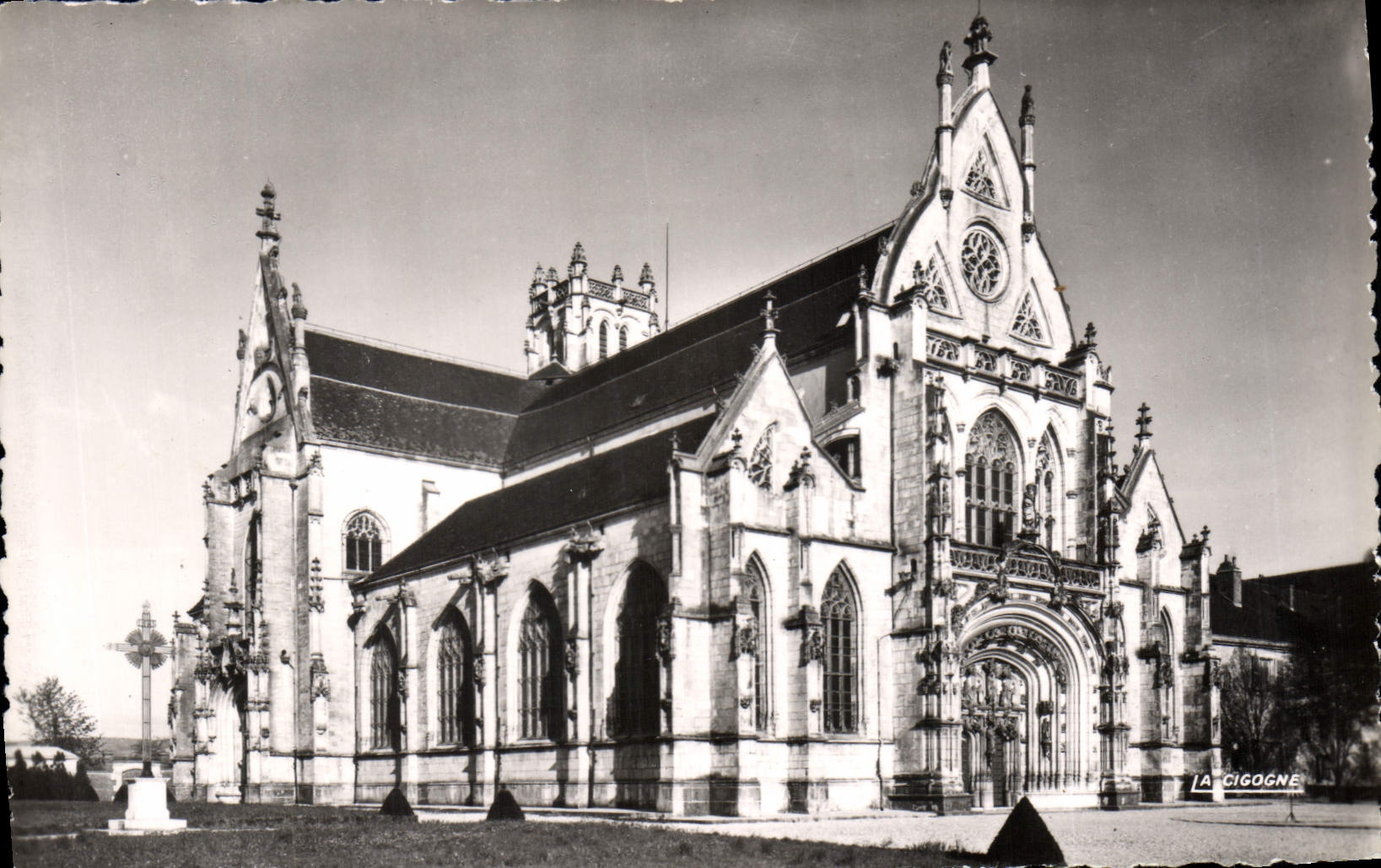 Bourg-en-Bresse (Ain) — L'Église de Brou — Exterieur — La Cigogne